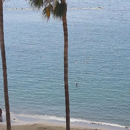 Beachfront Apartament Limassol